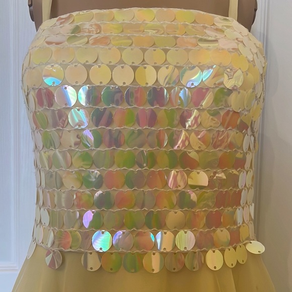 Alyce Designs yellow tulle and holographic sequin prom/bridesmaid/formal  size 6 - Picture 2 of 11